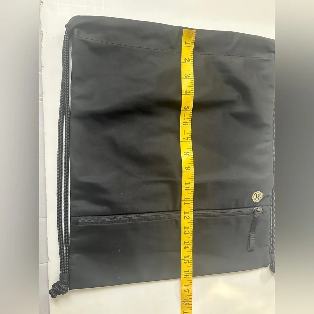 lululemon Seawheeze Black nylon Drawstring back pack Gym Bag